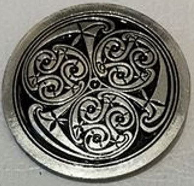 Brooch Pewter with triskele Design