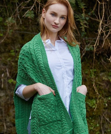 Cable Pattern Pocket Shawl - Marl Green