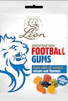 Lion Football Gums